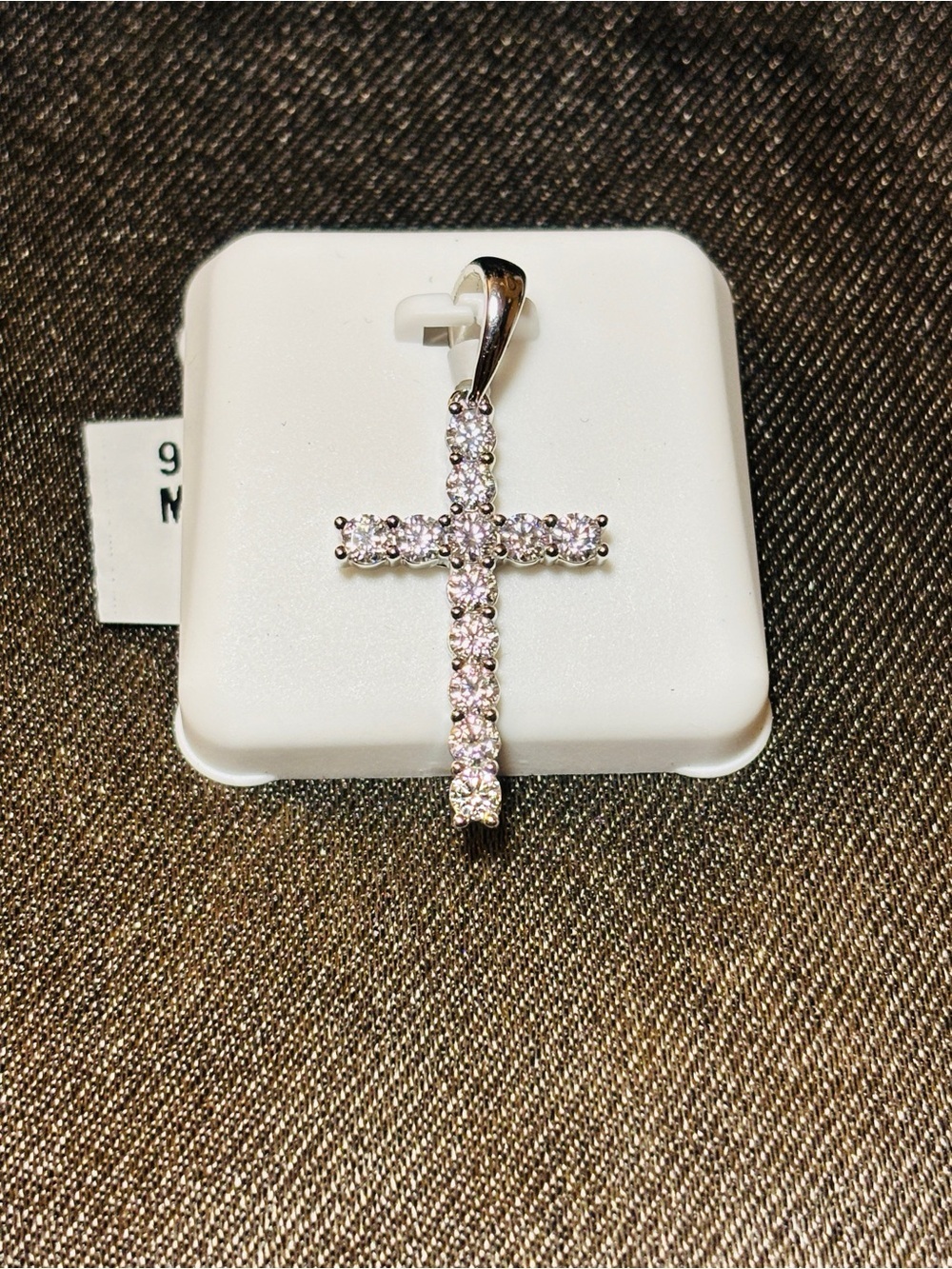 .925 Sterling Silver 1ct. VVS Moissanite Cross Pendant - Picture 6 of 9